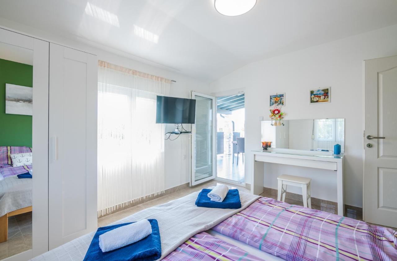 Apartment Dragica Čižići Exterior foto